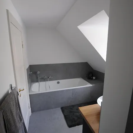 Linde Apartment